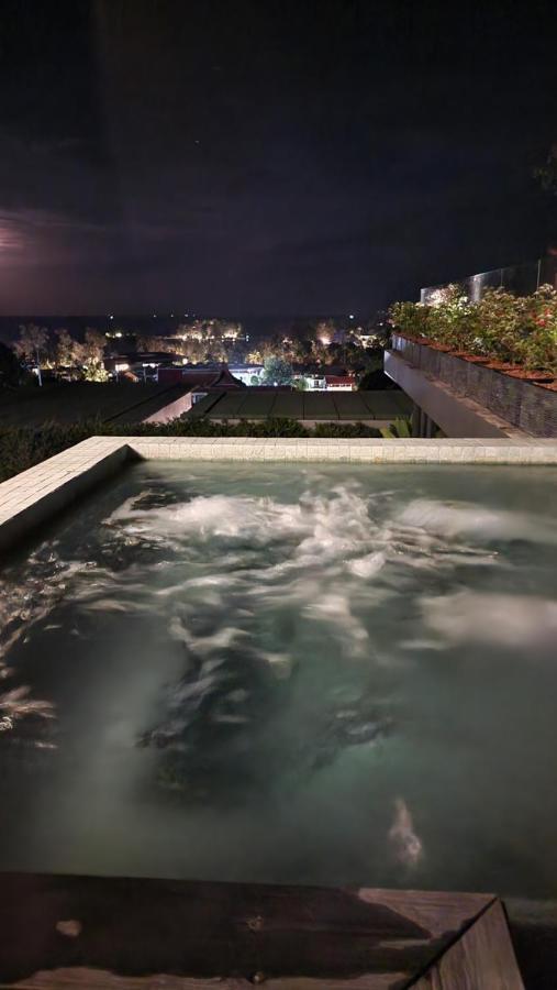 Villa Obsidian, With Staff, Sea View And Walk To Choeng Mon Beach Exterior foto