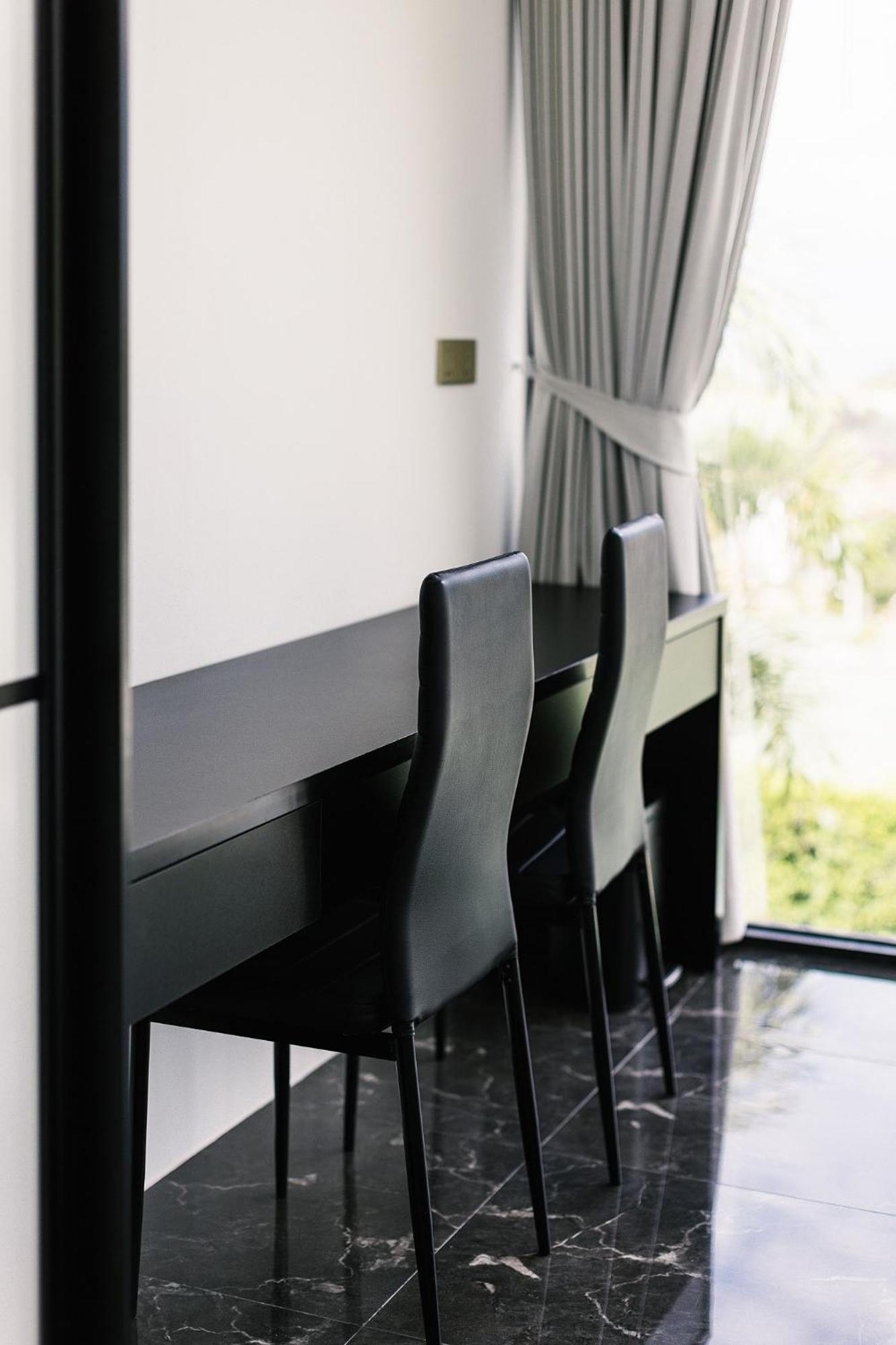 Villa Obsidian, With Staff, Sea View And Walk To Choeng Mon Beach Exterior foto